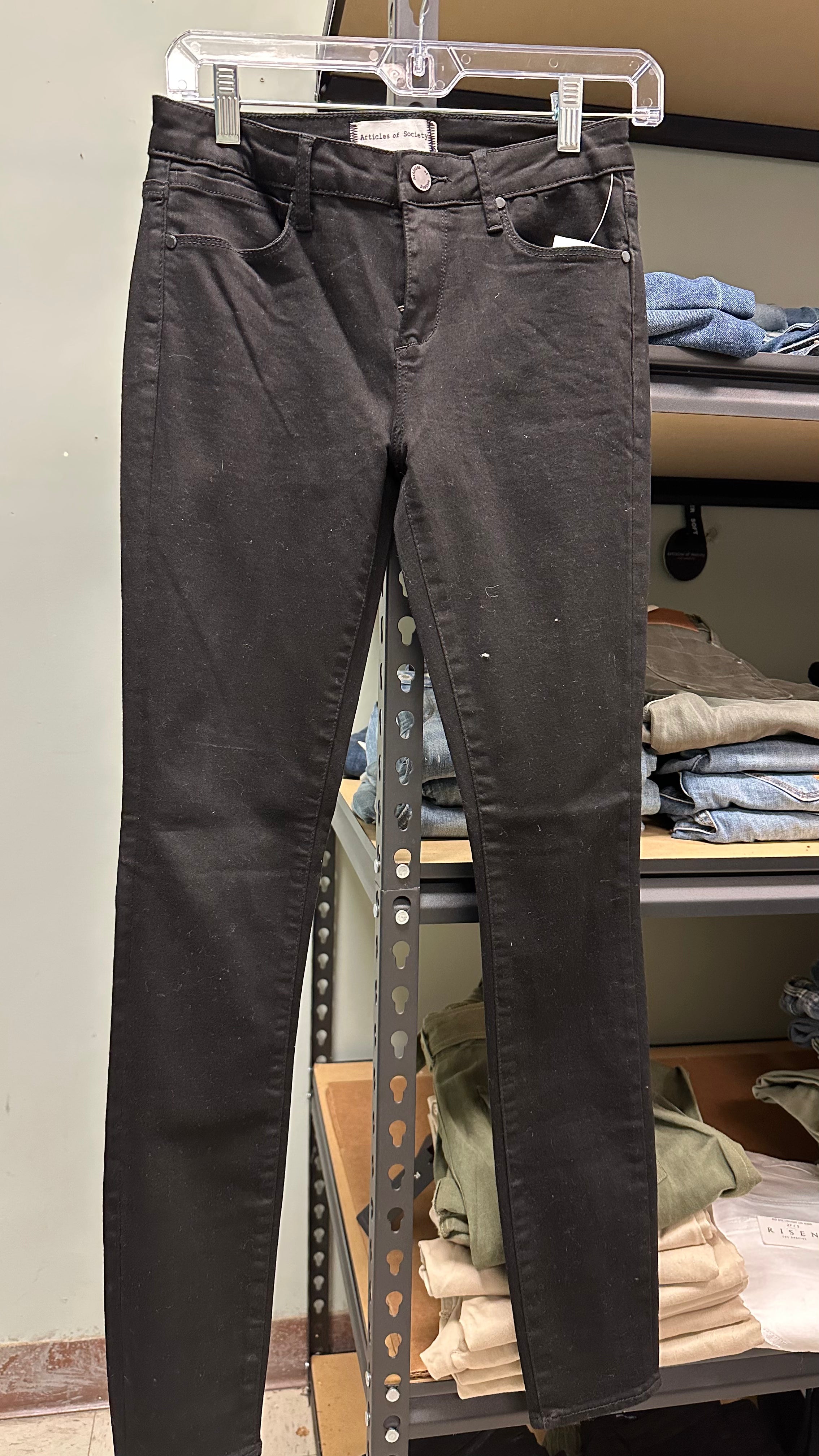 Articles of Society Skinny Ankle Pant (Black)