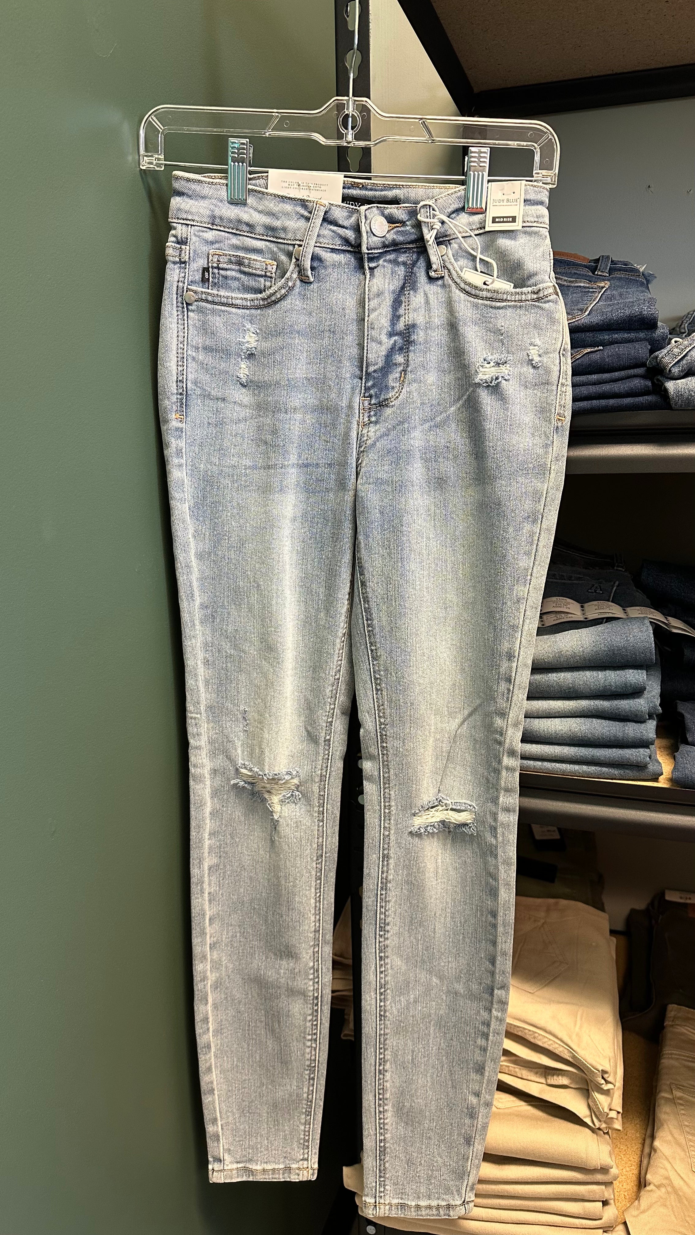 Judy Blue Distressed Midrise Skinny Jeans (Light Wash)