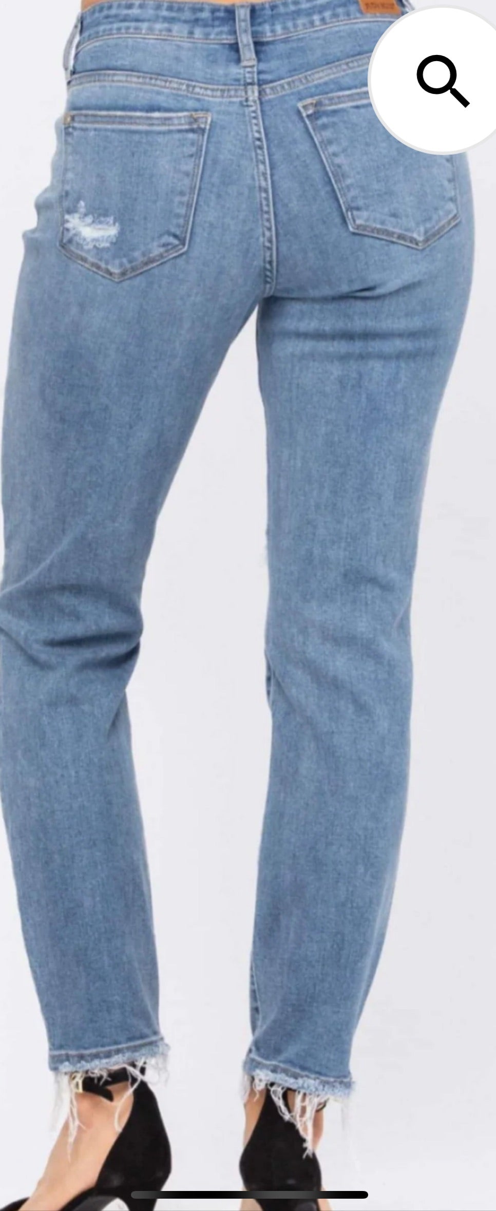 Judy Blue Highly Distressed Boyfriend Jeans (Light Wash)
